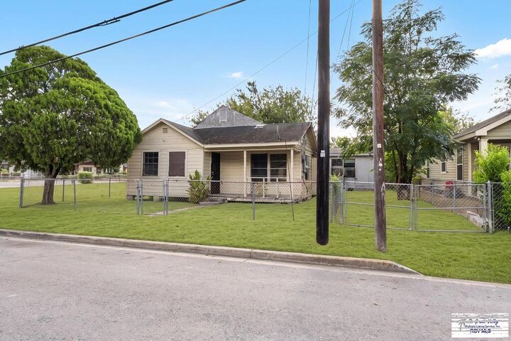 Property Photo:  408 Villarreal St.  TX 78559 