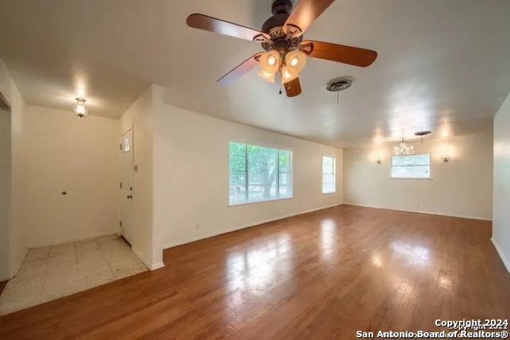 Property Photo: 4703 Darlene Dr TX 78222
