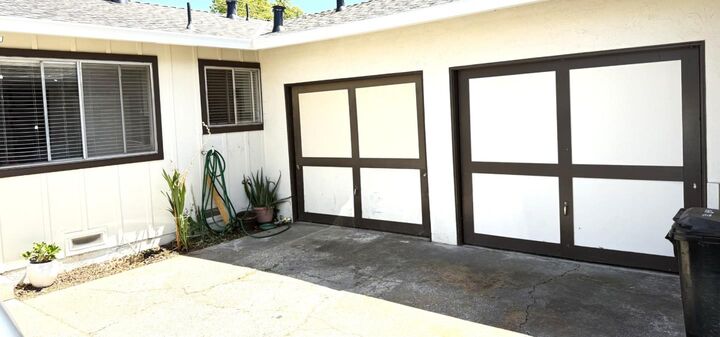 Property Photo: 1026-1028 Nottingham Place CA 95117