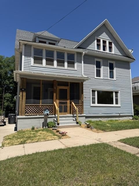 Property Photo: 115 E Ceresco Street WI 54923