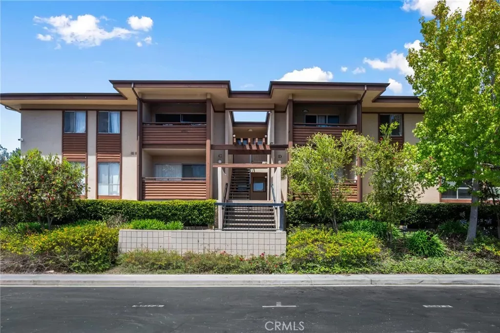 Property Photo:  5947 Armaga Spring A  CA 90275 