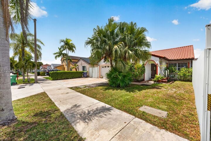 Property Photo:  25014 SW 123rd Pl  FL 33032 