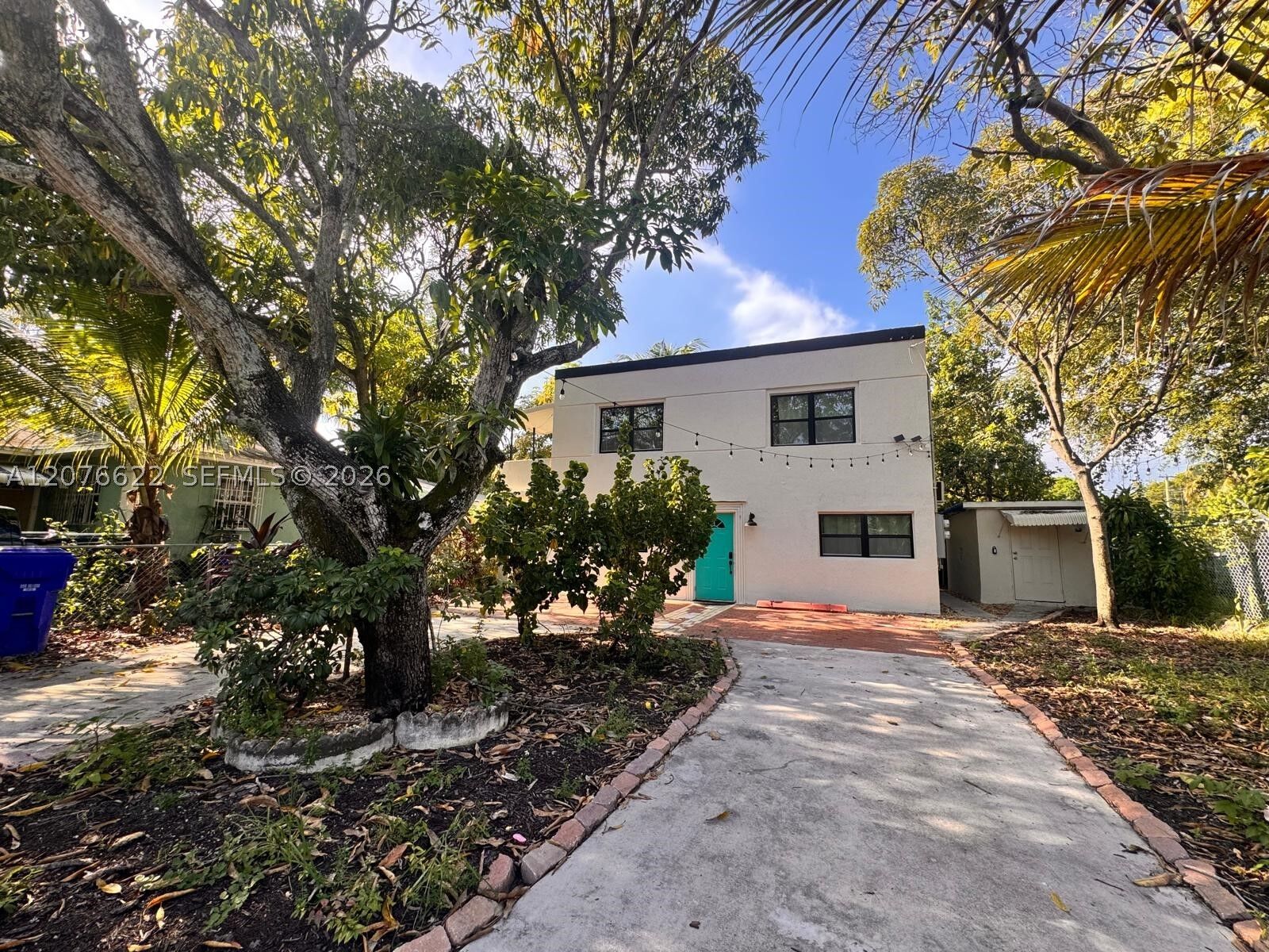 Property Photo:  277 NE 55th St 1-Rear  FL 33137 