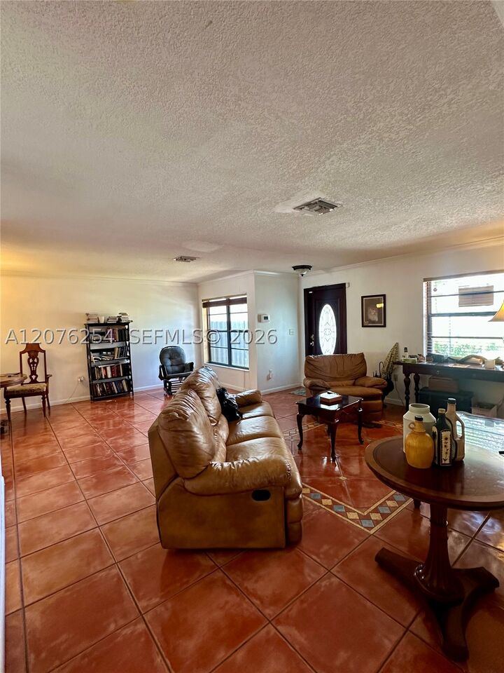 Property Photo: 10330 Puerto Rico Dr FL 33189