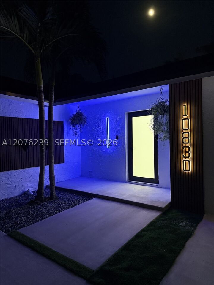 Property Photo: 10830 SW 160th St FL 33157