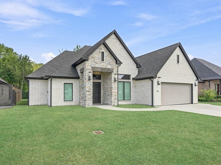 Property Photo: 533 Harbor Lane TX 77651
