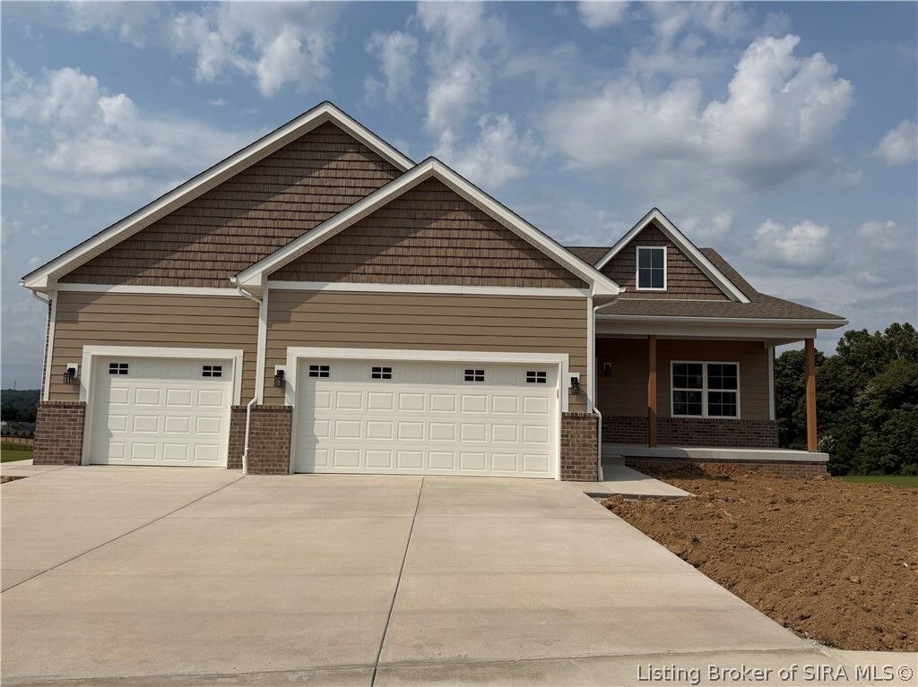 Property Photo: 4030 Oakstone Drive IN 47122