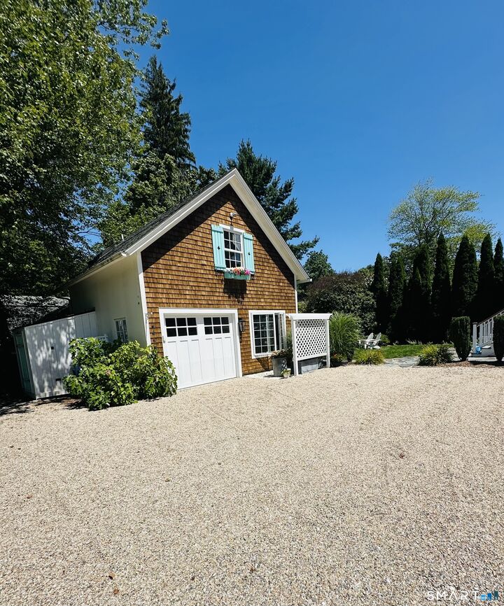 Property Photo:  53 Liberty Street A  CT 06443 
