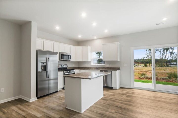 Property Photo: 319 Abingdon Way SC 29651