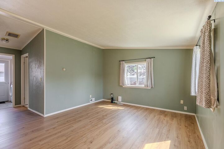 Property Photo:  260 NW Golden Hills Dr #7  WA 99163 