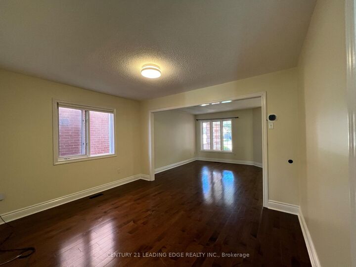 Property Photo:  180 Stone Road  ON L4G 6Y9 