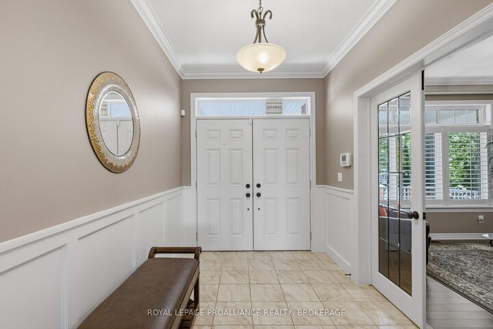 Property Photo: 633 Fieldstone Drive ON K7K 0C1