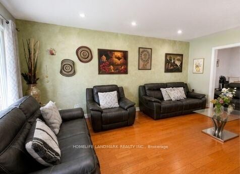 Property Photo: 5 Collingsbrook Boulevard ON M1W 1L5