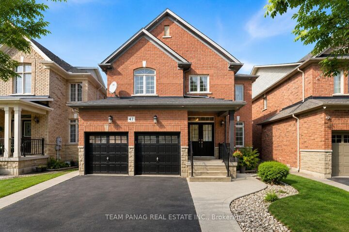 Property Photo: 47 Sorbonne Drive ON L6P 1Y6