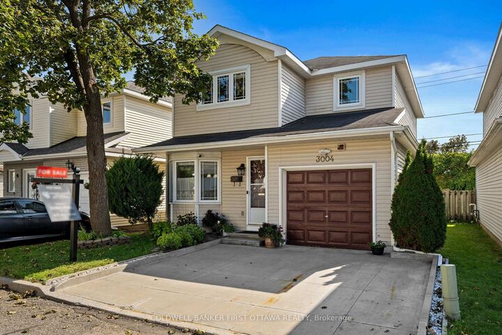 Property Photo: 3004 Victoria Heights Crescent ON K1T 3M7