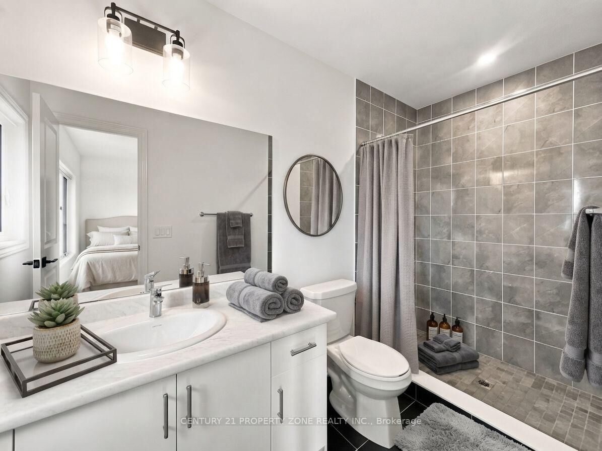 Property Photo: 102 Cadillac Crescent ON L7A 3B4