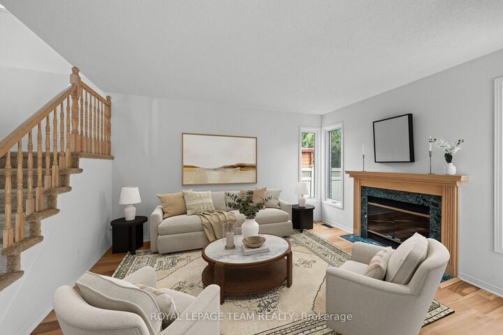 Property Photo:  77 Sherring Court  ON K2K 2T1 