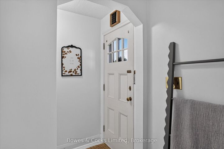 Property Photo: 1193 Clonsilla Avenue ON K9J 5Y6