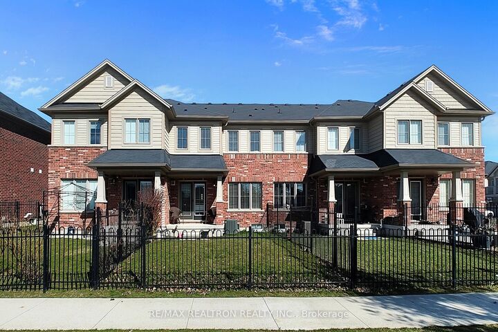 Property Photo:  8472 Hickory Lane  ON L2H 0L3 