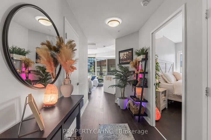 Property Photo:  120 Bayview Avenue N122  ON M5A 0G4 
