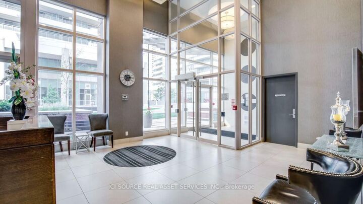 Property Photo:  25 Town Centre Court 1001  ON M1P 0B4 