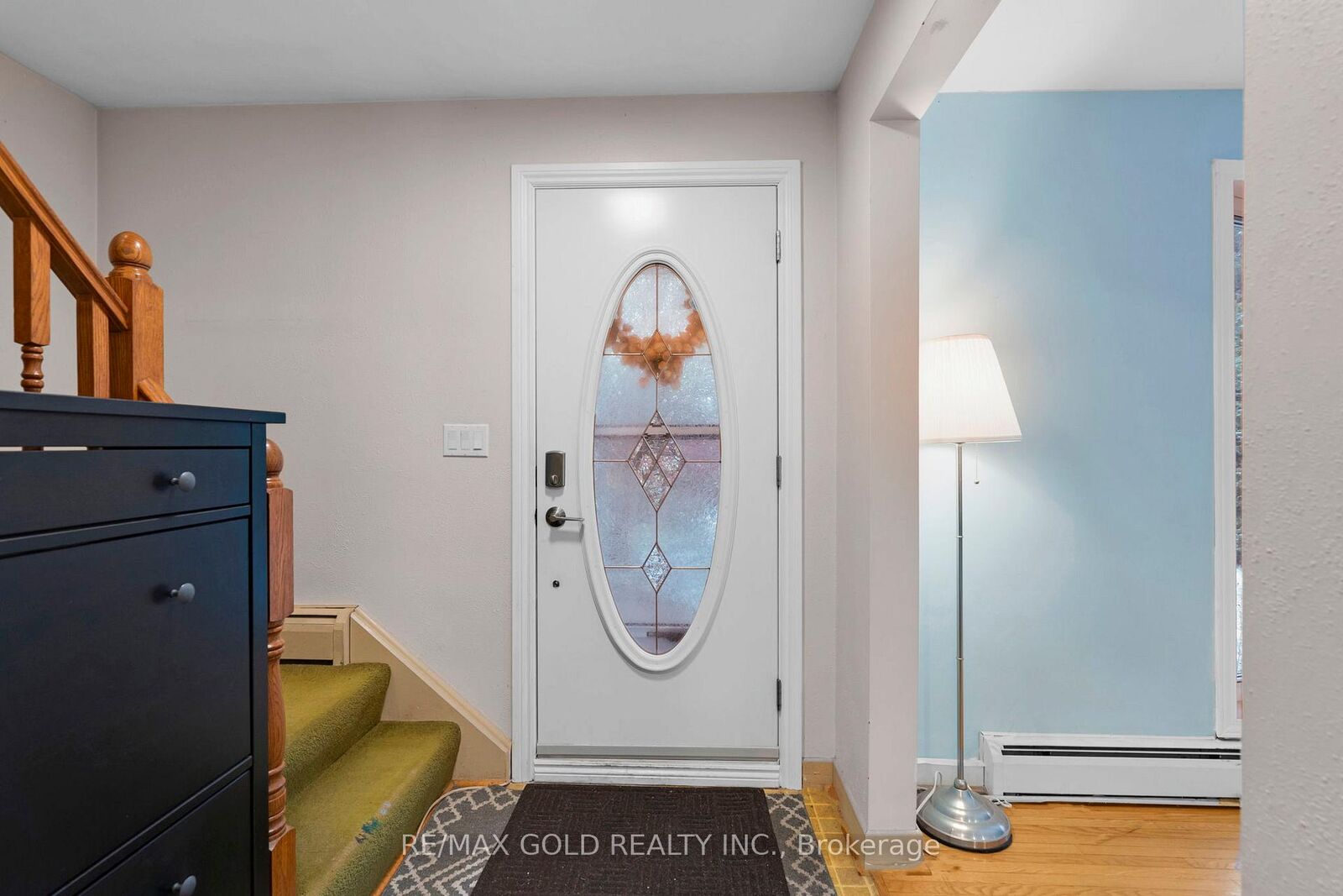Property Photo: 3 St Lawrence Place ON K9A 4G9