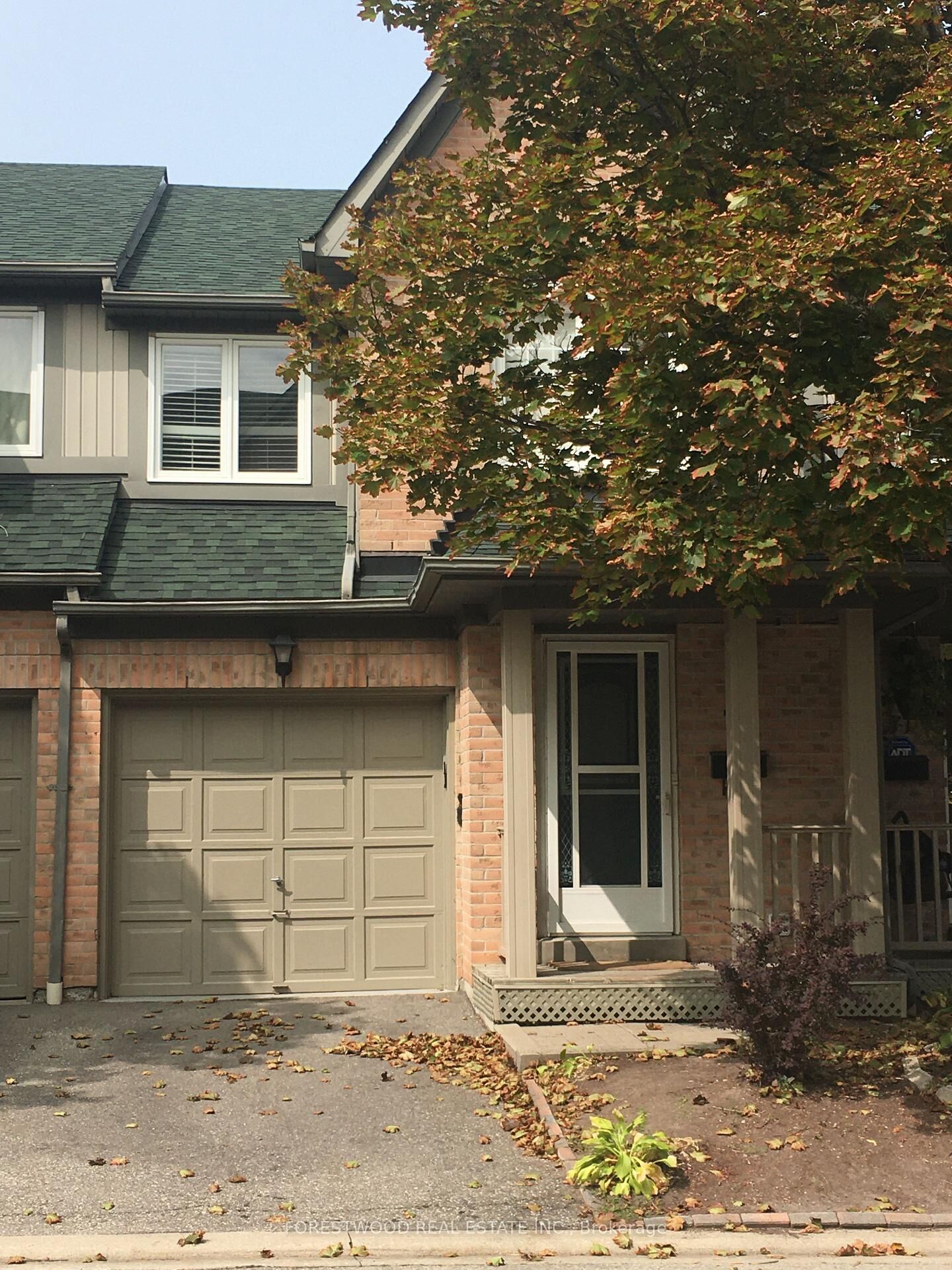 Property Photo:  2945 Thomas Street 70  ON L5M 6C1 