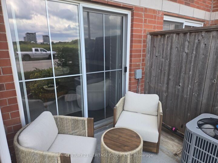 Property Photo:  2444 Post Road 3  ON L6H 0J2 