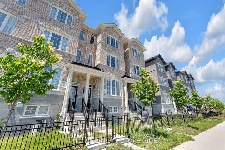 Property Photo: 2064 Donald Cousens Parkway ON L6B 0Z3