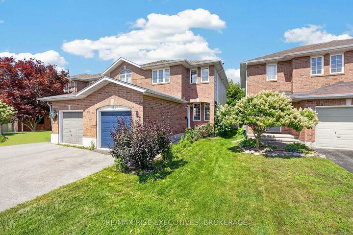 Photo de la propriété: 254 Ellesmeer Avenue ON K7P 3C6