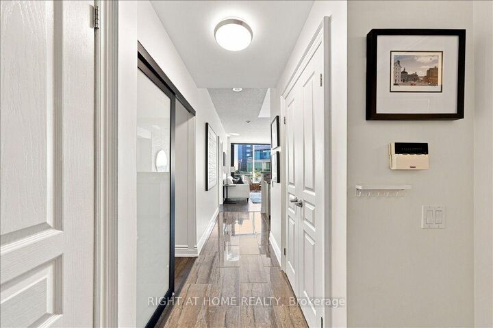 Property Photo:  5 Marine Parade Drive 1111  ON M8V 4B4 