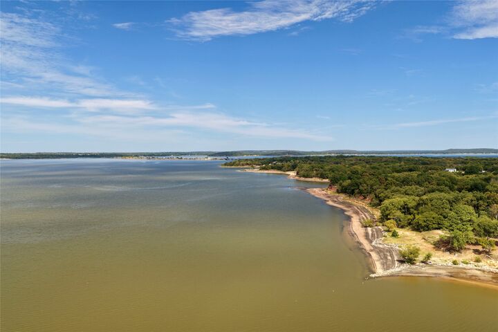 Property Photo: 1812 Sunset Drive OK 74432