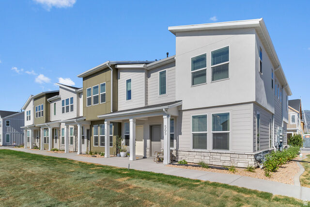 Property Photo: 3074 S 270 W UT 84321
