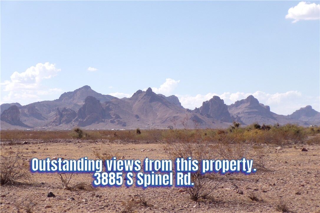 Property Photo: 3885 S Spinel Road AZ 86413