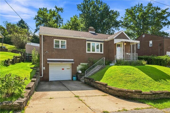 Property Photo:  417 Delaware Ave  PA 15137 
