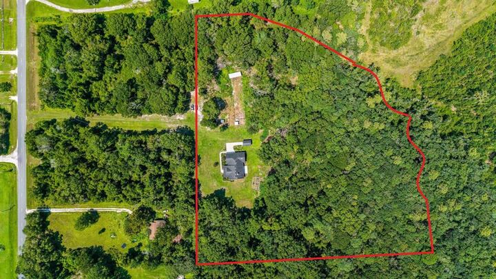 Property Photo: 7848 181st Way FL 32091