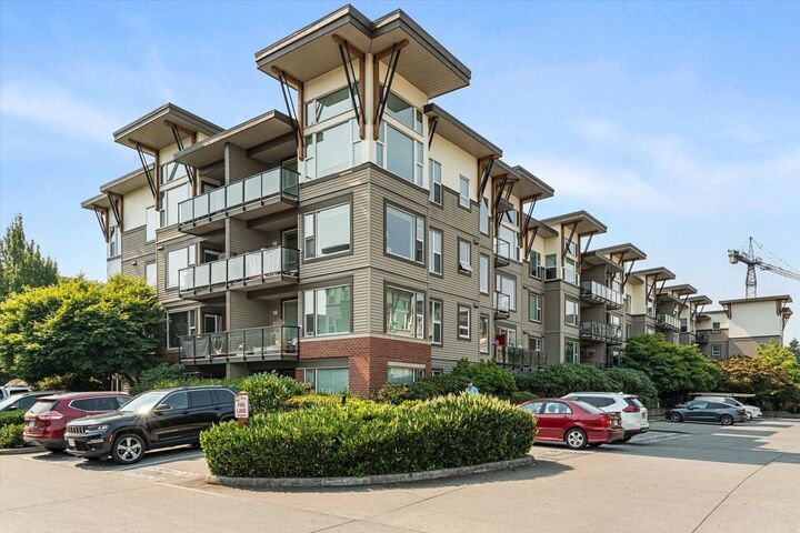 33539 Holland Avenue 310 — photo 1