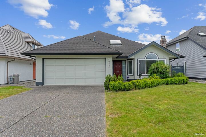 6288 Crescent Place — photo 1