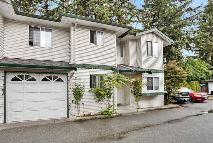 11875 210 Street 11 — photo 1