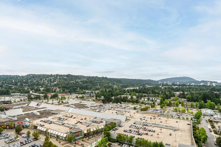 Property Photo: 2980 Atlantic Avenue 2501 BC V3B 0G2