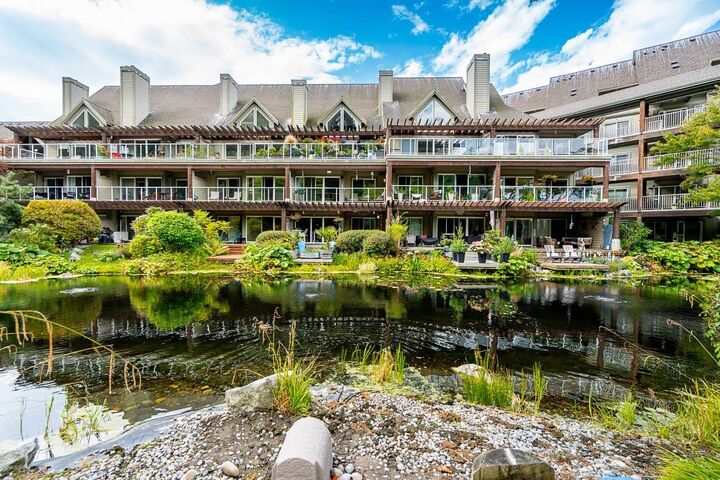 Property Photo:  1120 Tsatsu Shores Drive 218  BC V4M 4G3 