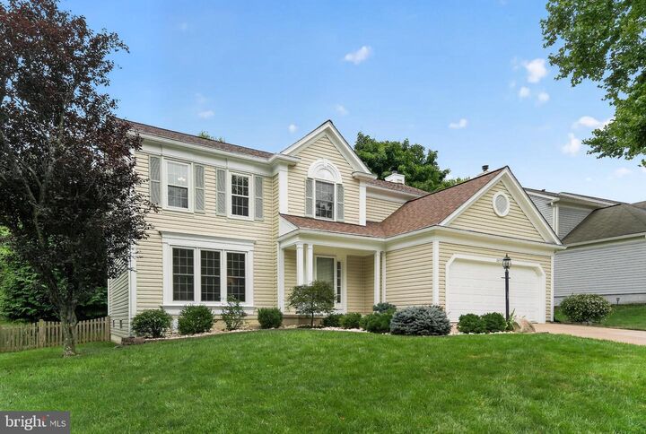 Property Photo:  2893 Chevoit Hill Court  VA 22191 