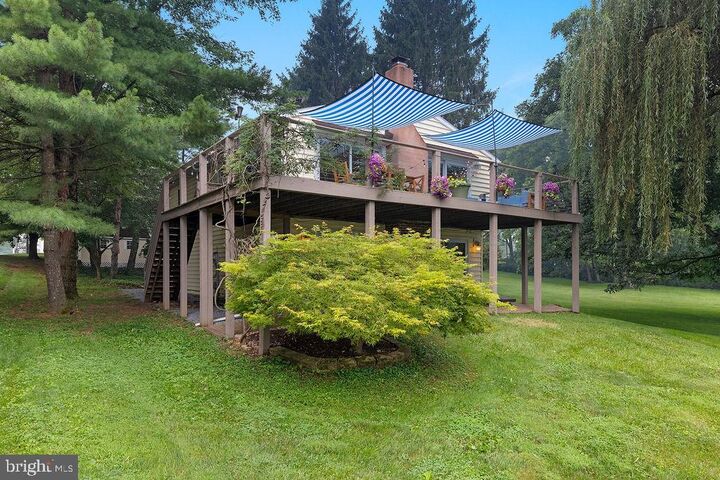 Property Photo:  6 Scott Cove  PA 17316 