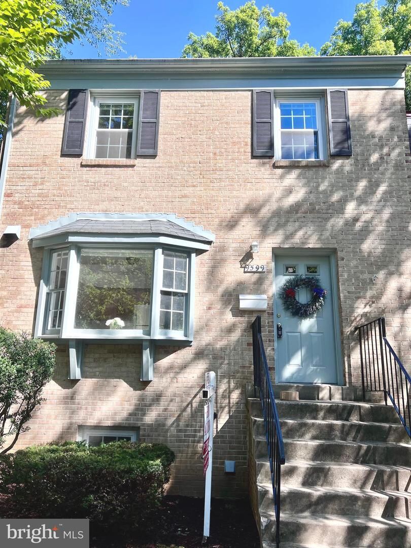 Property Photo:  9599 Blake Park Court  VA 22031 