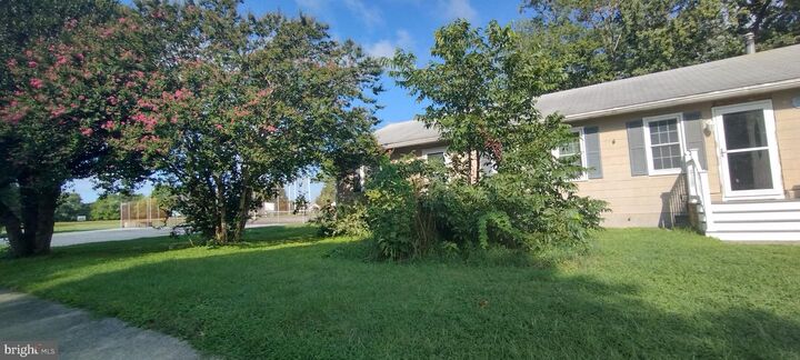Property Photo:  205 Middle  MD 21869 