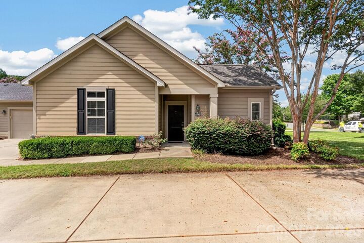 Property Photo: 4745 Polo Gate Boulevard NC 28216