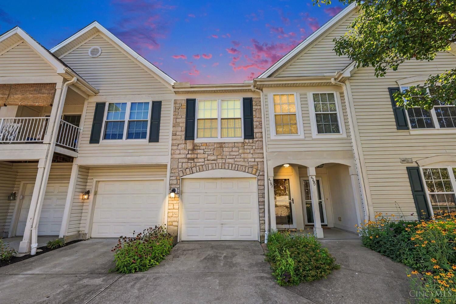 Property Photo:  4292 Hickory Park Lane  OH 45103 