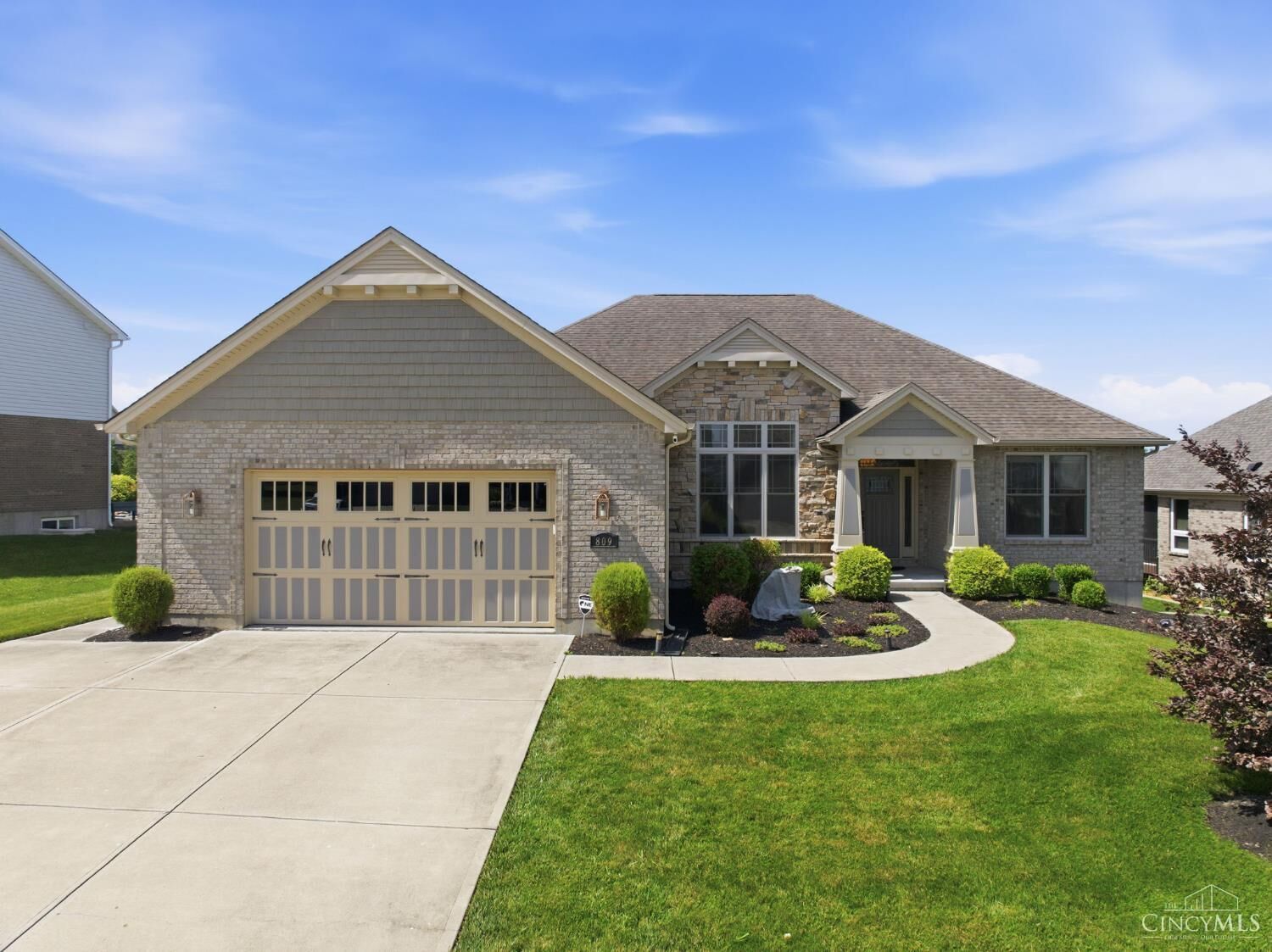 Property Photo:  809 Morgan Drive  OH 45050 