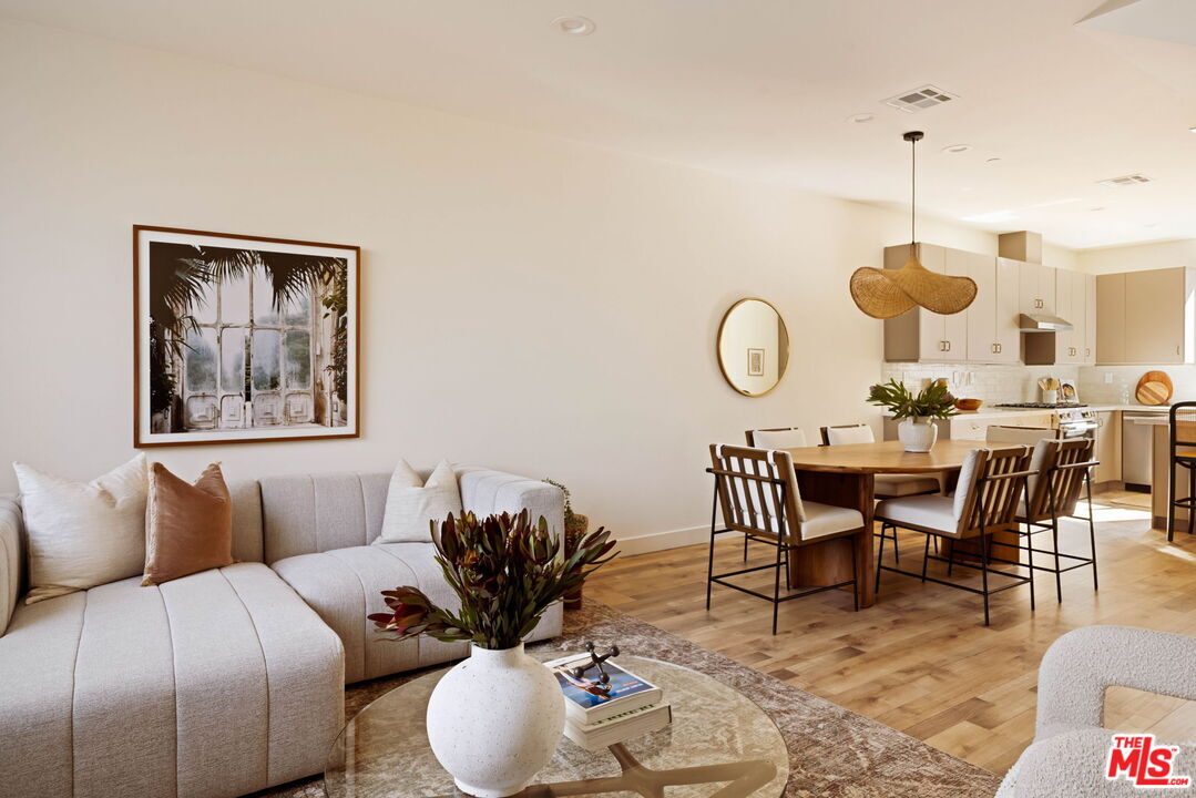 Property Photo:  1544 Chia Way  CA 90041 