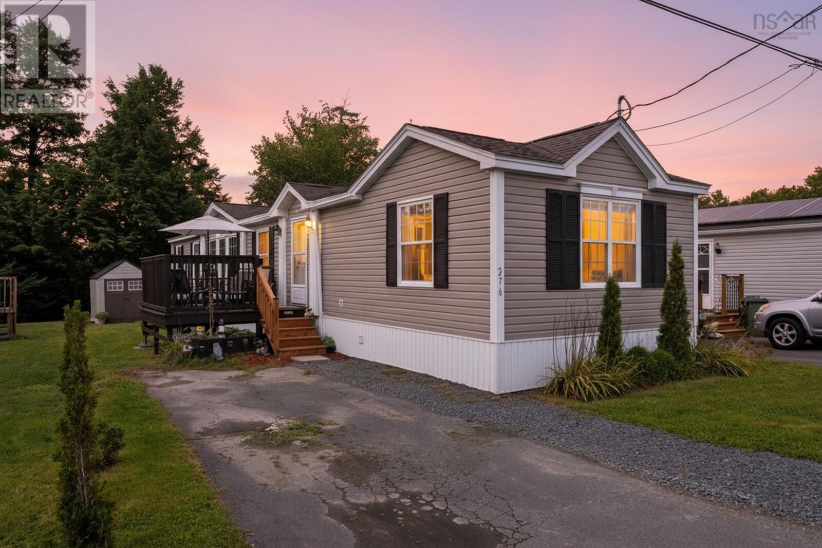 Property Photo: 267 Circle Drive NS B3E 1C1
